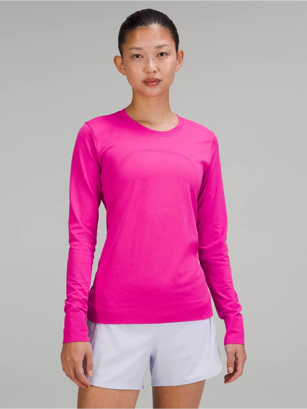 Lululemon Swiftly Relaxed Long-Sleeve Shirt in Sonic Pink/Sonic Pink
Size: 8